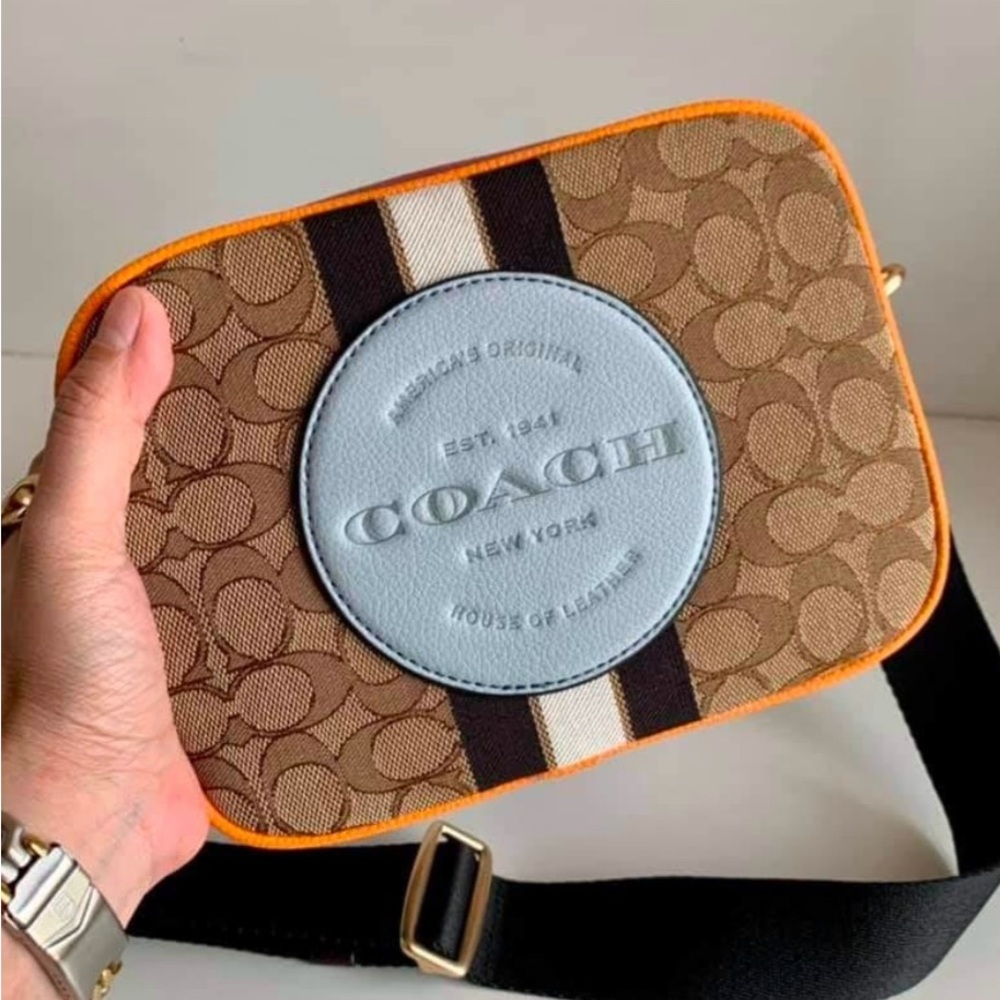 Coach Dempsey Camera Bag in Signature Jacquard with Patch - Picture 4 of 14